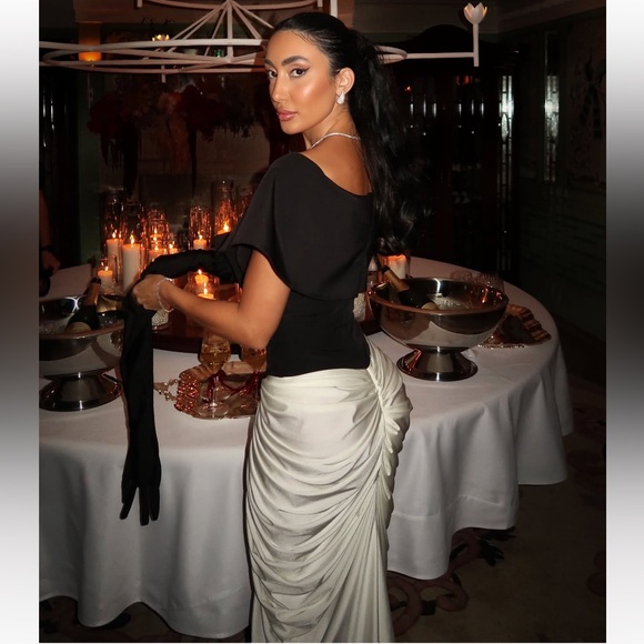 Elegant Black and White Off-Shoulder Gown custom from Dubai as seen on Noor - Picture 10 of 16